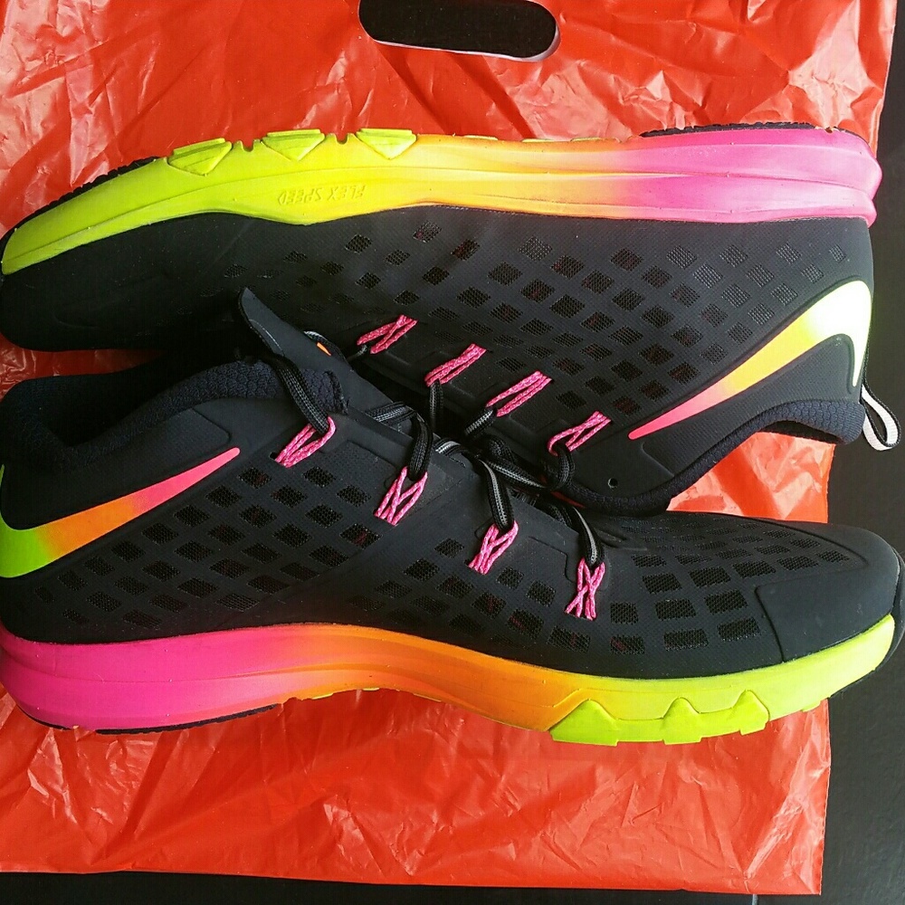 Multicolor Nike Train Quick Training shoes